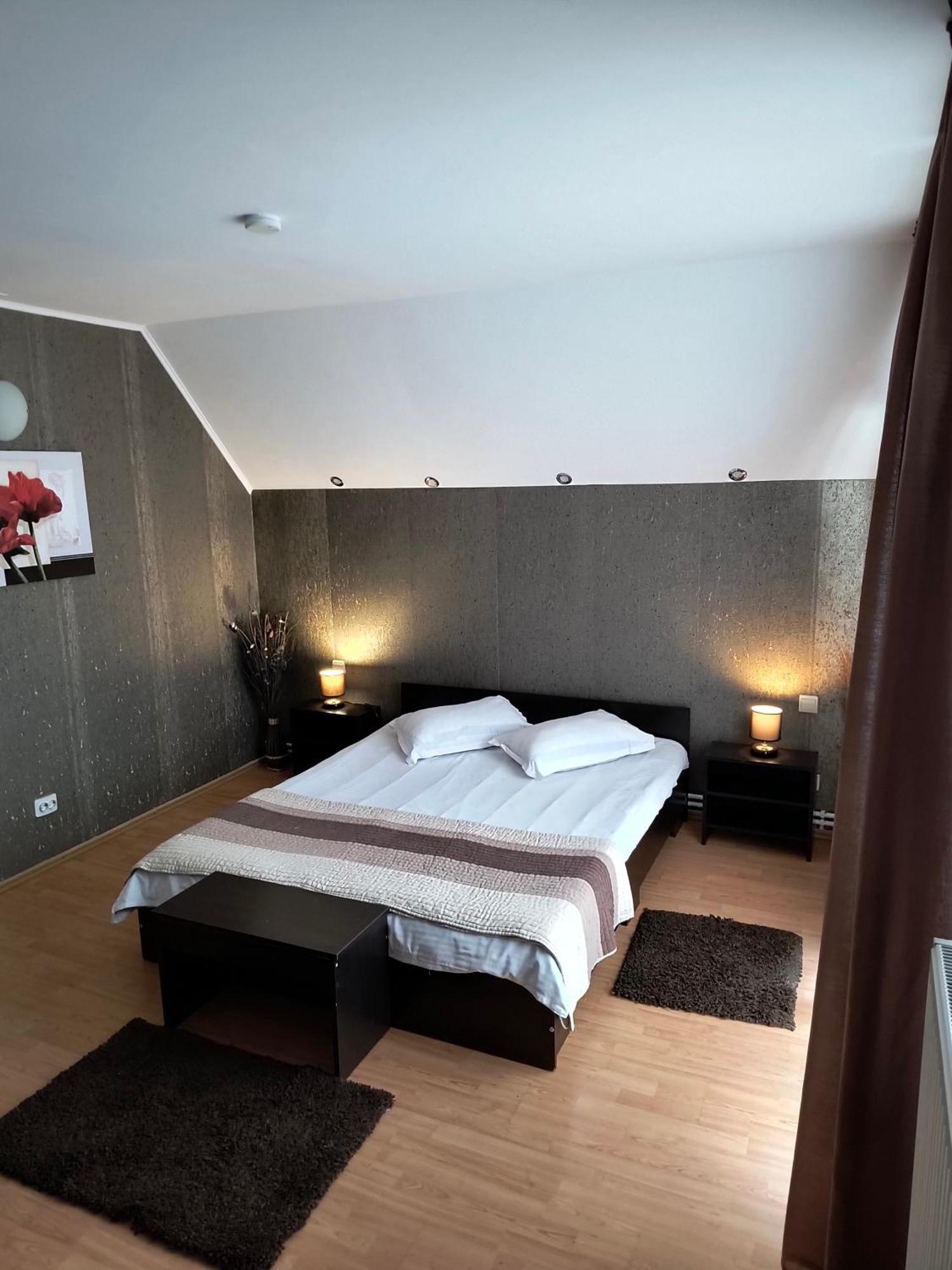 Casa Mais Brasov Bagian luar foto