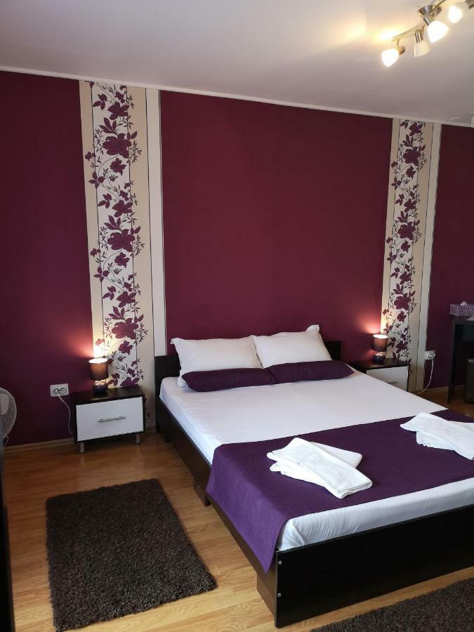 Casa Mais Brasov Bagian luar foto